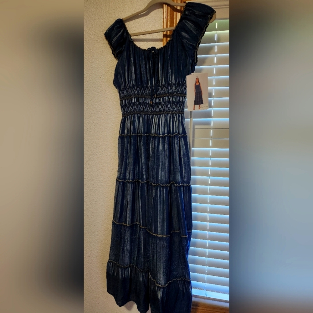 New DENIM MAXI DRESS